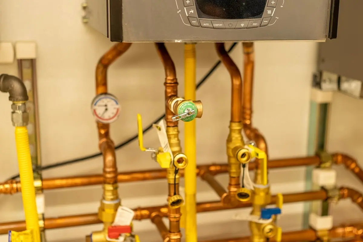 Licensed technician providing Emergency Plumbing for a homeowner in Helotes